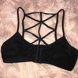 Urban outfitters brallete